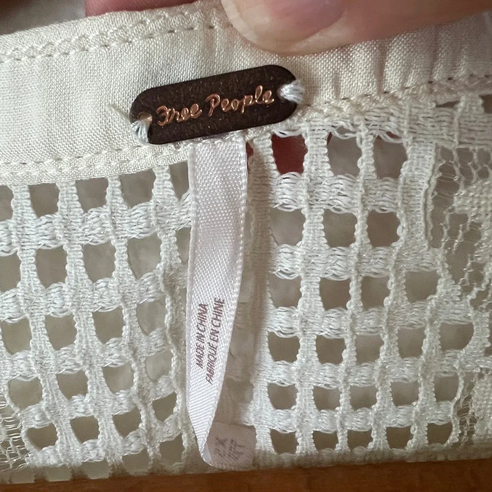 Free People Crochet Top XS Ivory Lace Crop Top NWT Festival Summer Feminine Boho